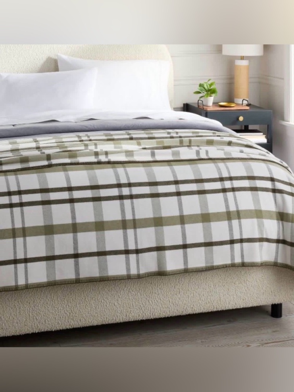 Full/Queen Brushed Cotton Blanket Green Plaid - Threshold
